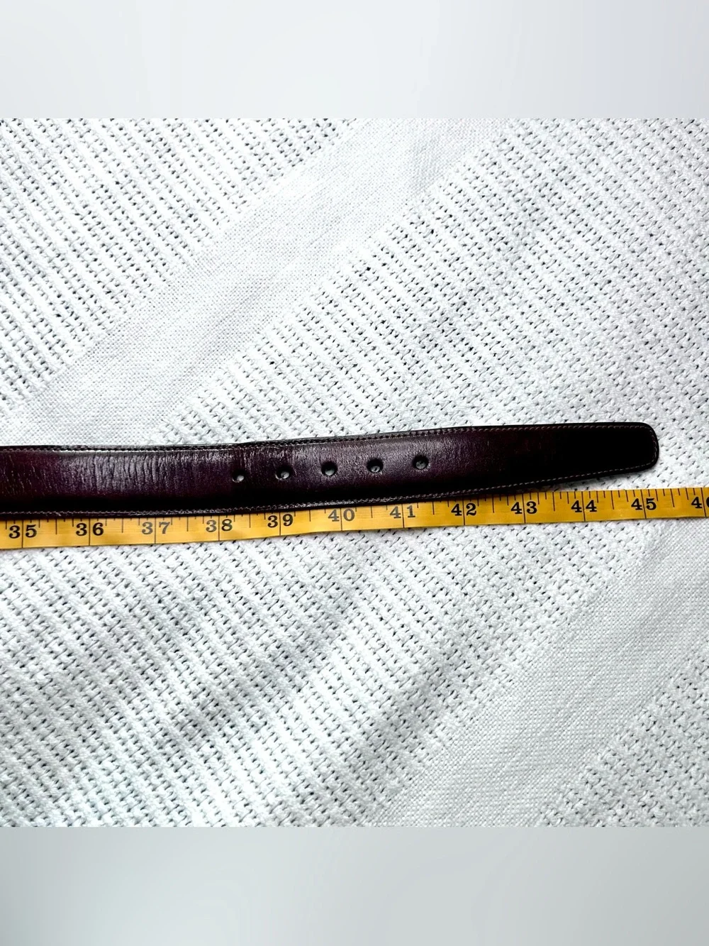 Trafalgar Cortina Brown Leather and Brass Men’s 40 Belt